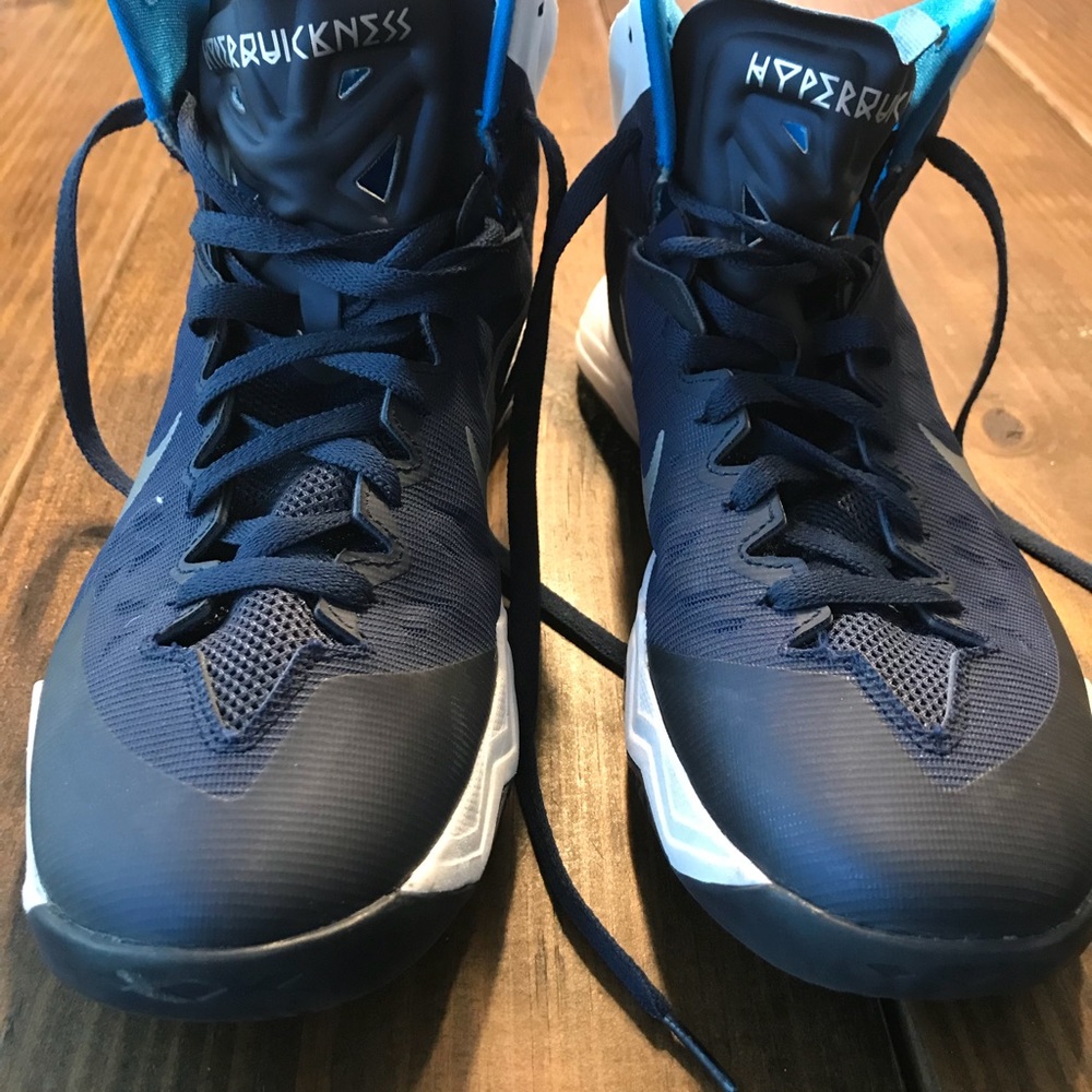 Nike Hyperquickness Men’s basketball shoes
